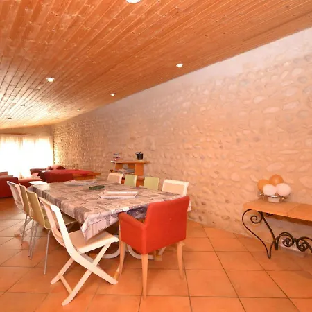 Cosy House With Private Pool Near Valence Holiday home *