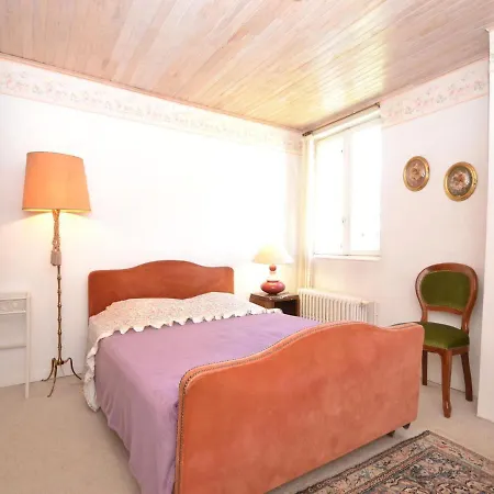 Cosy House With Private Pool Near Valence Holiday home